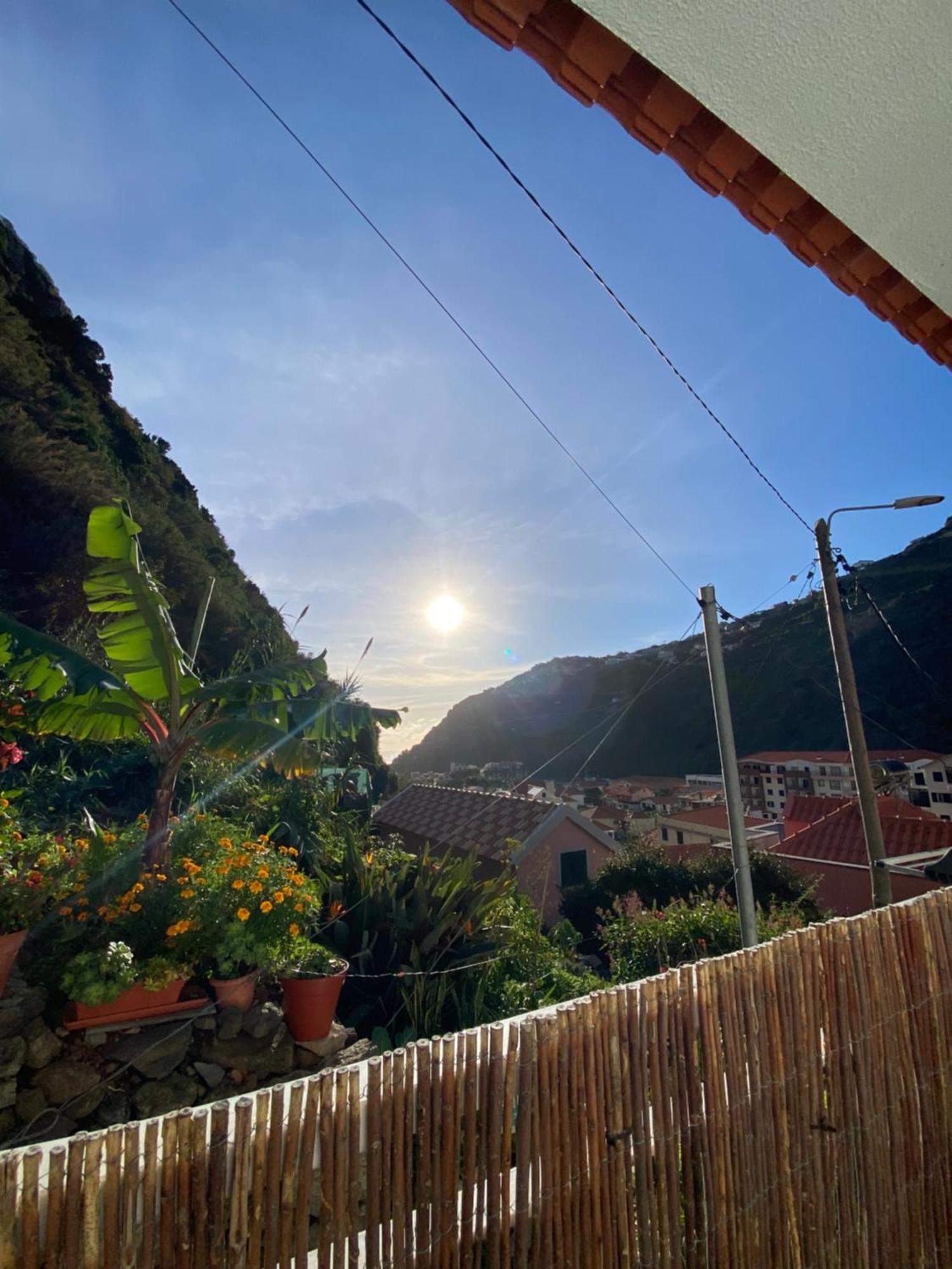 2 Bed Room Apartment , Sea View, 10 Minutes Walk To The Beach Ribeira Brava Buitenkant foto